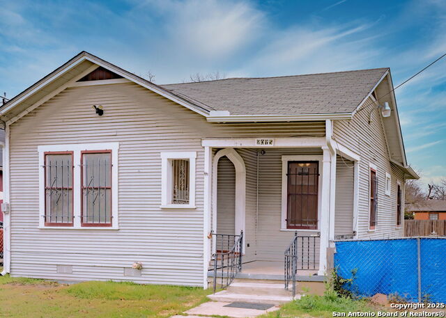 2015 W Houston St, San Antonio