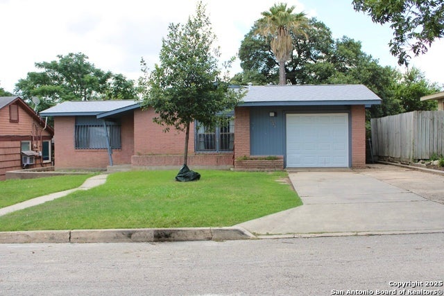 922 Linda Lou Dr, San Antonio