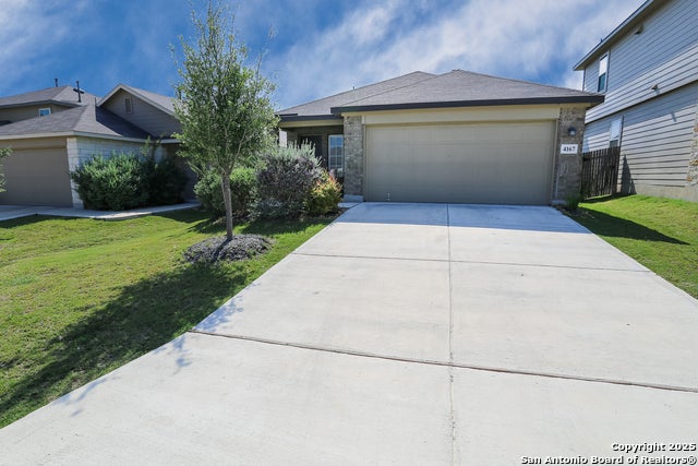 4167 Blue Granite, San Antonio