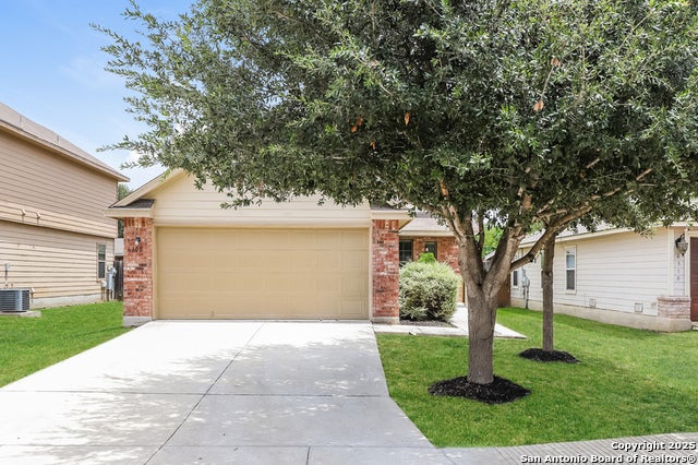 6306 Heathers Bend, San Antonio