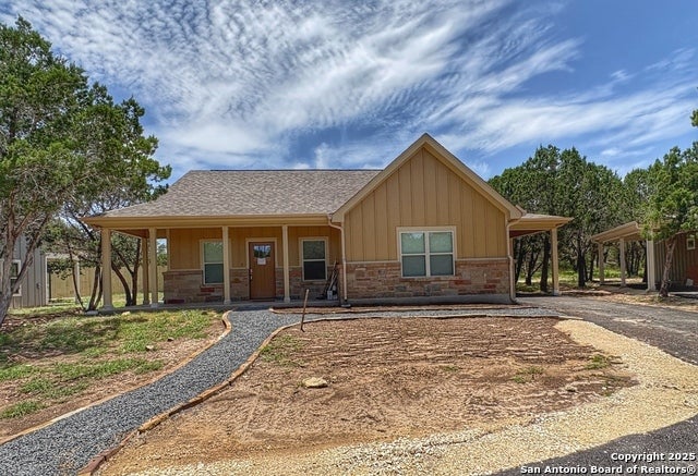 7206 Highway 16 1, Bandera