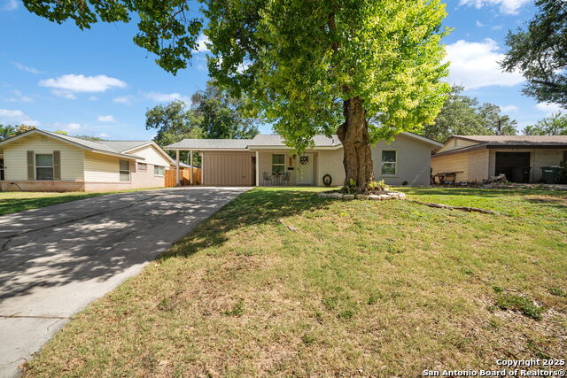 307 Dawnridge Drive, San Antonio