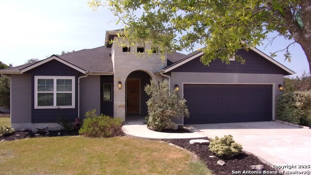 115 Manuel Herrera, Blanco