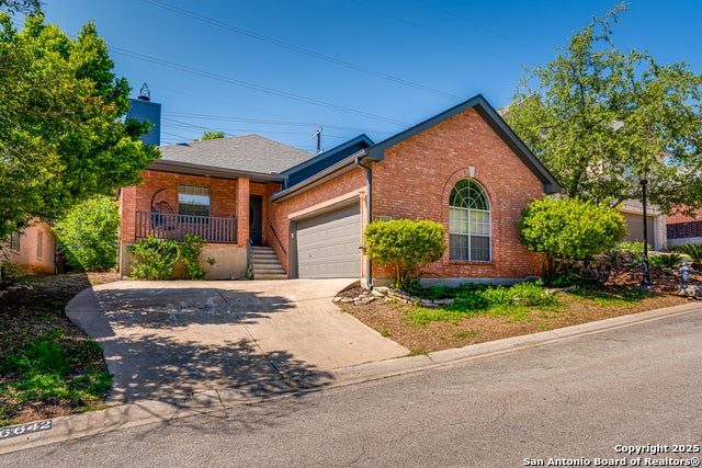 6642 Morning Shadow, San Antonio