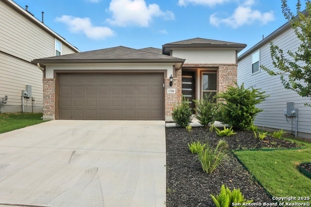 13206 Edith Gardens, San Antonio