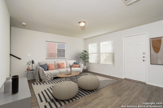 9315 Dogwood Hill, San Antonio