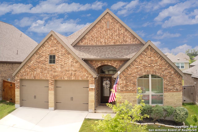 2406 Valencia Crest, San Antonio