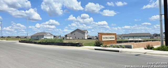 1635 Knoll Ridge, New Braunfels