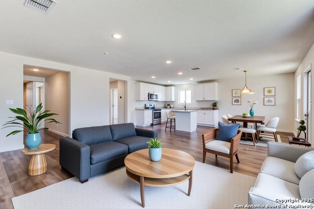 7317 Storms End, San Antonio