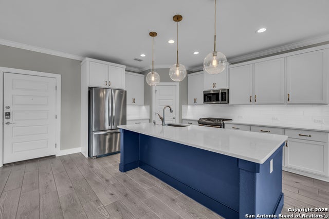 1511 E Sandalwood Ln 6, San Antonio