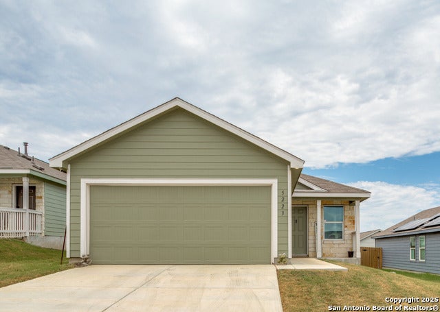 5223 Hornbeck, Converse