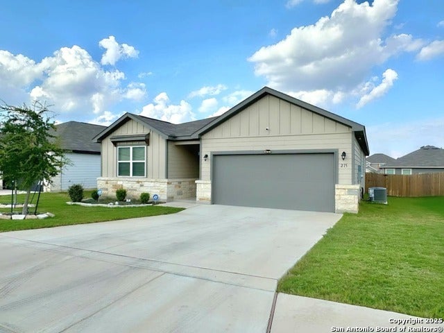 215 Brook Shadow, Cibolo