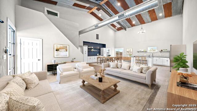 201 Lakeview Cir, La Vernia