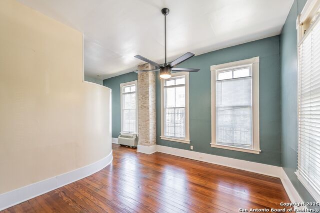 111 Adams St, San Antonio