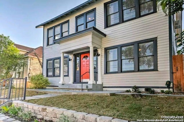 1805 N Flores #2, San Antonio