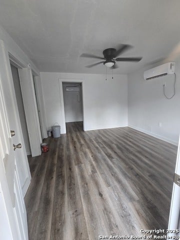 553 Barrett #b, San Antonio