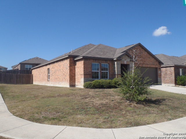 203 Azalea Way, New Braunfels