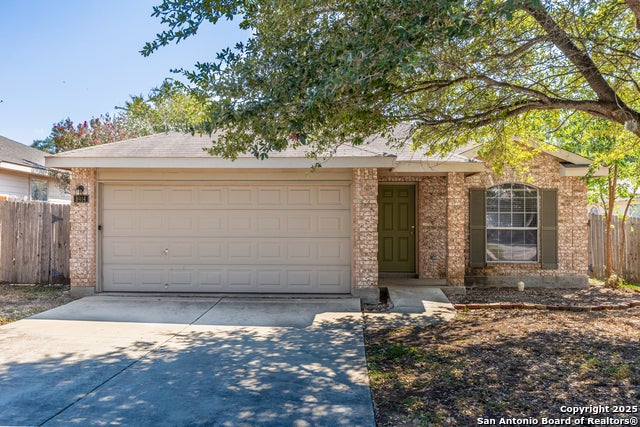 8914 Walnut, Universal City