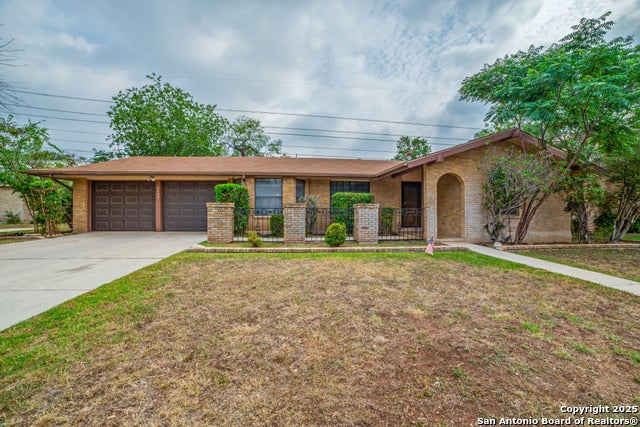 2523 Turkey Oak, San Antonio