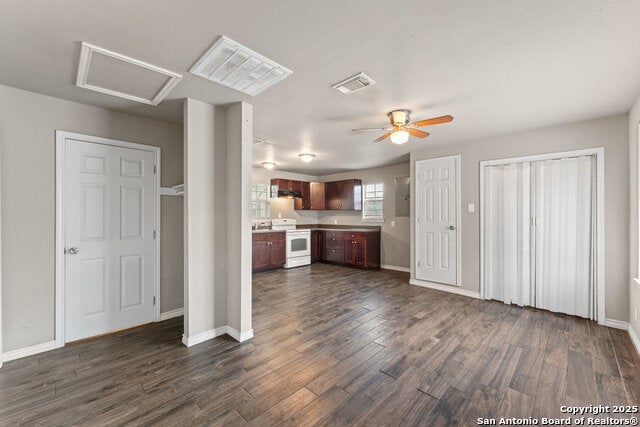 315 Pool Drive B, San Antonio