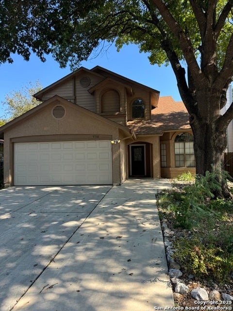 9730 Silver Moon, San Antonio