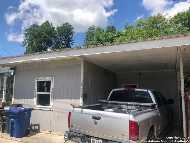 1605 S Pine, San Antonio