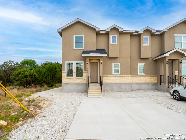 361 High Dr #b, Spring Branch