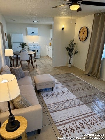 144 W Villaret Blvd #156, San Antonio