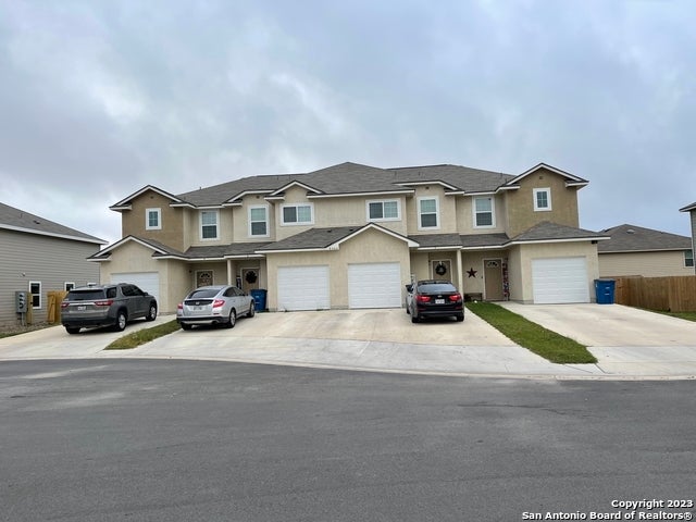 8406 Flicka Hills 4, Selma