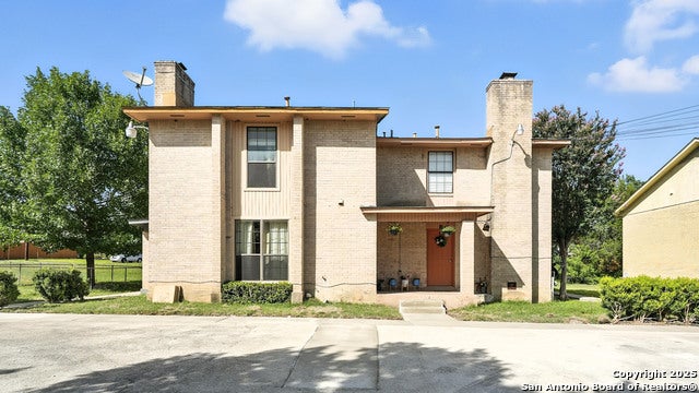 1024 Mission Drive B, New Braunfels