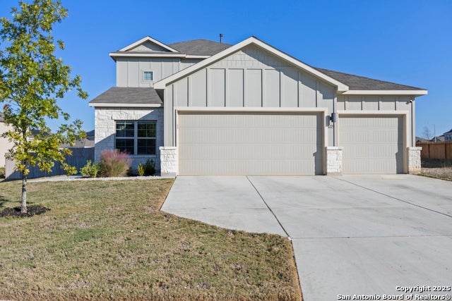 6123 Quiet Oak Place, San Antonio