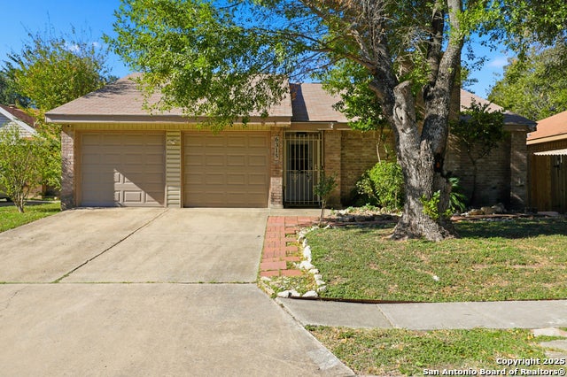 6315 Forest Village, San Antonio