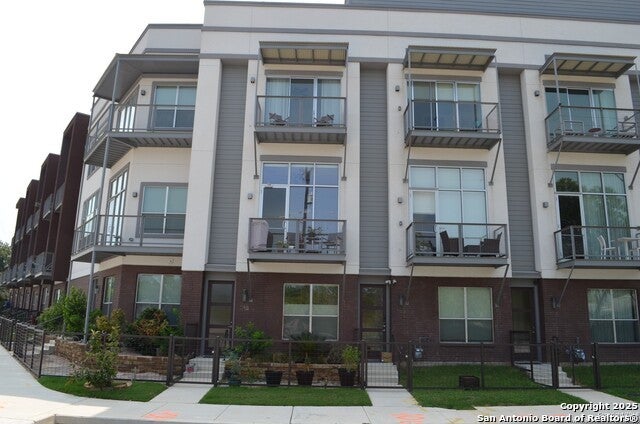 1146 E Quincy, San Antonio