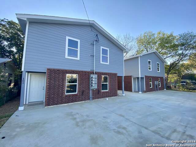 1628 S Hamilton St #102, San Antonio