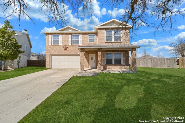 144 Crest Blf, Cibolo
