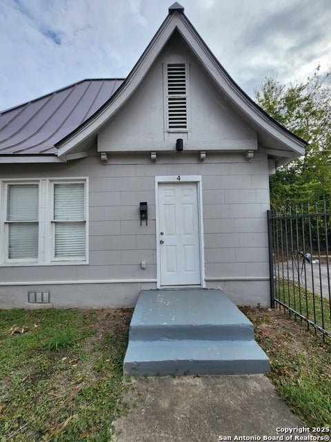 930 E Grayson #4, San Antonio