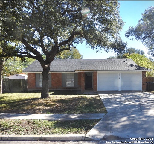 12138 Cherry Blossom, San Antonio
