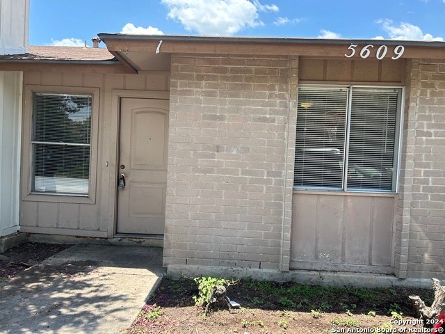5609 Lochmoor ##1, San Antonio