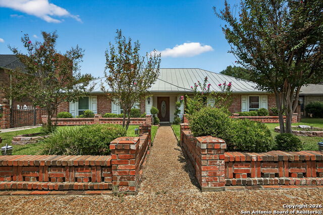 3413 Foxbriar, Schertz