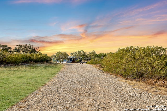 2925 W Fm 462, Moore