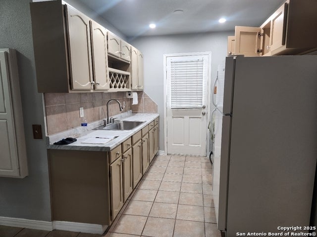 6018 Royal Valley, San Antonio