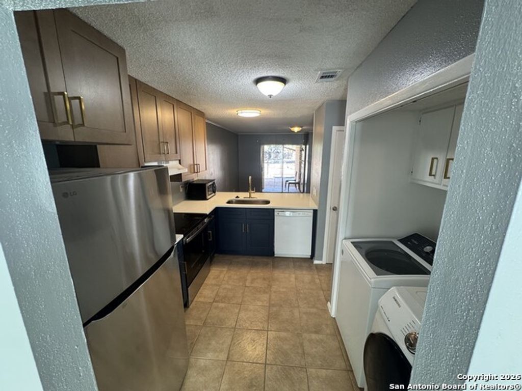 5019 Concord Ridge, San Antonio