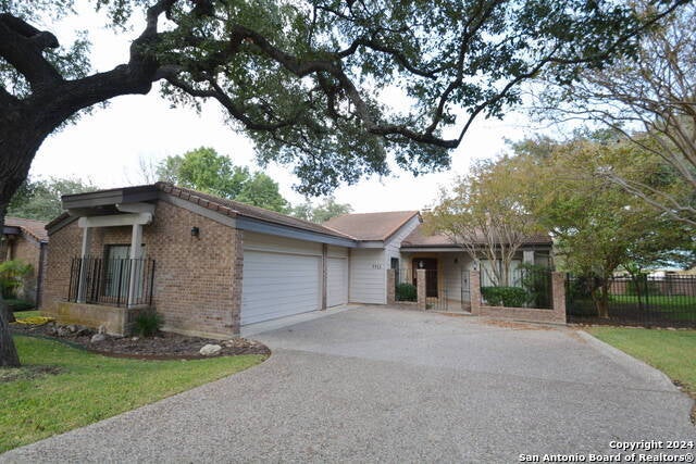 7711 Terra Manor, Boerne