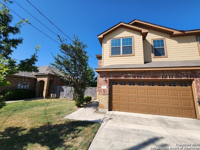 303 Rosalie, New Braunfels