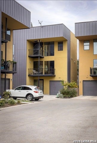 1519 S Presa, San Antonio