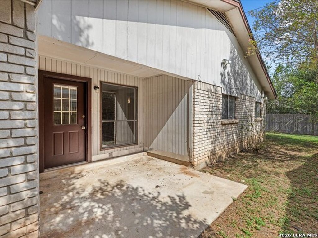 7214 Rimwood St, Live Oak