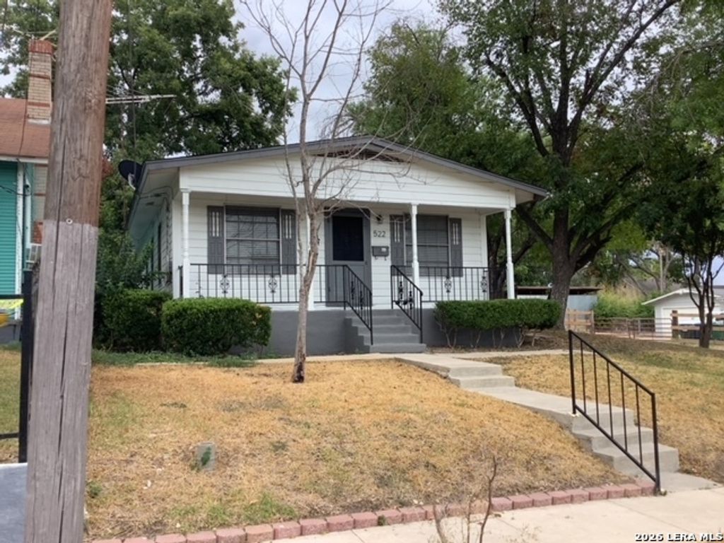522 W Hollywood Ave, San Antonio