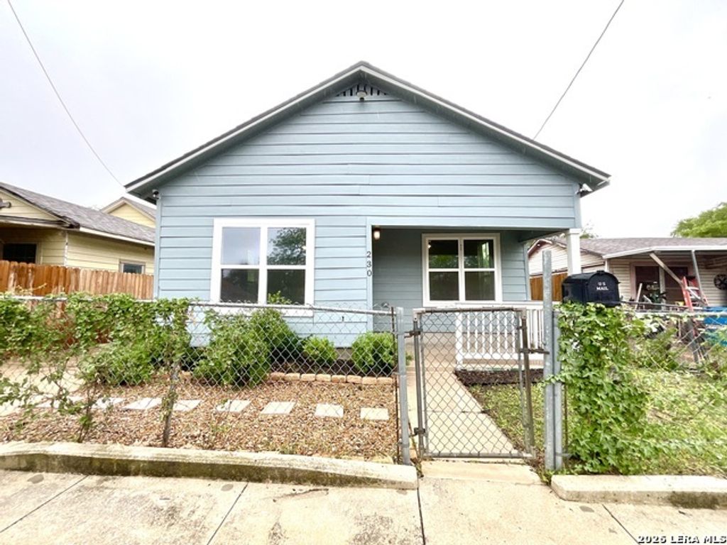 230 Micklejohn, San Antonio