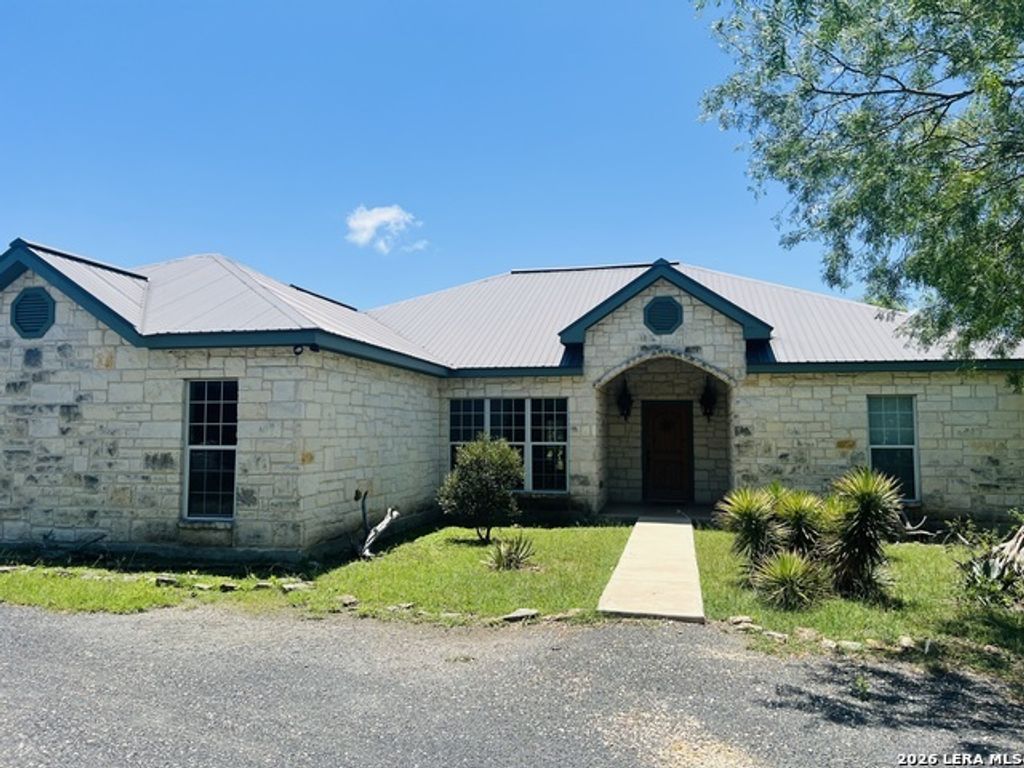 1184 Mountain Valley, ConCan