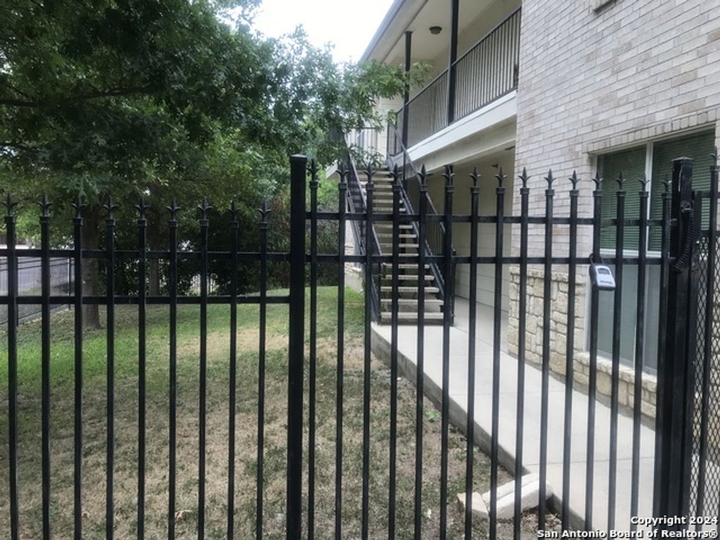 4931 Ali Avenue 1, San Antonio